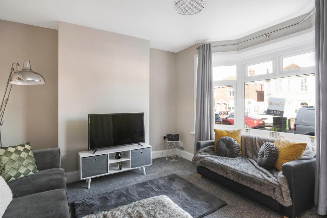 Spacious 3 Bed House, Netflix, Garden, Parking Southampton Luaran gambar